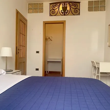 Magdalene Apt. Sienne